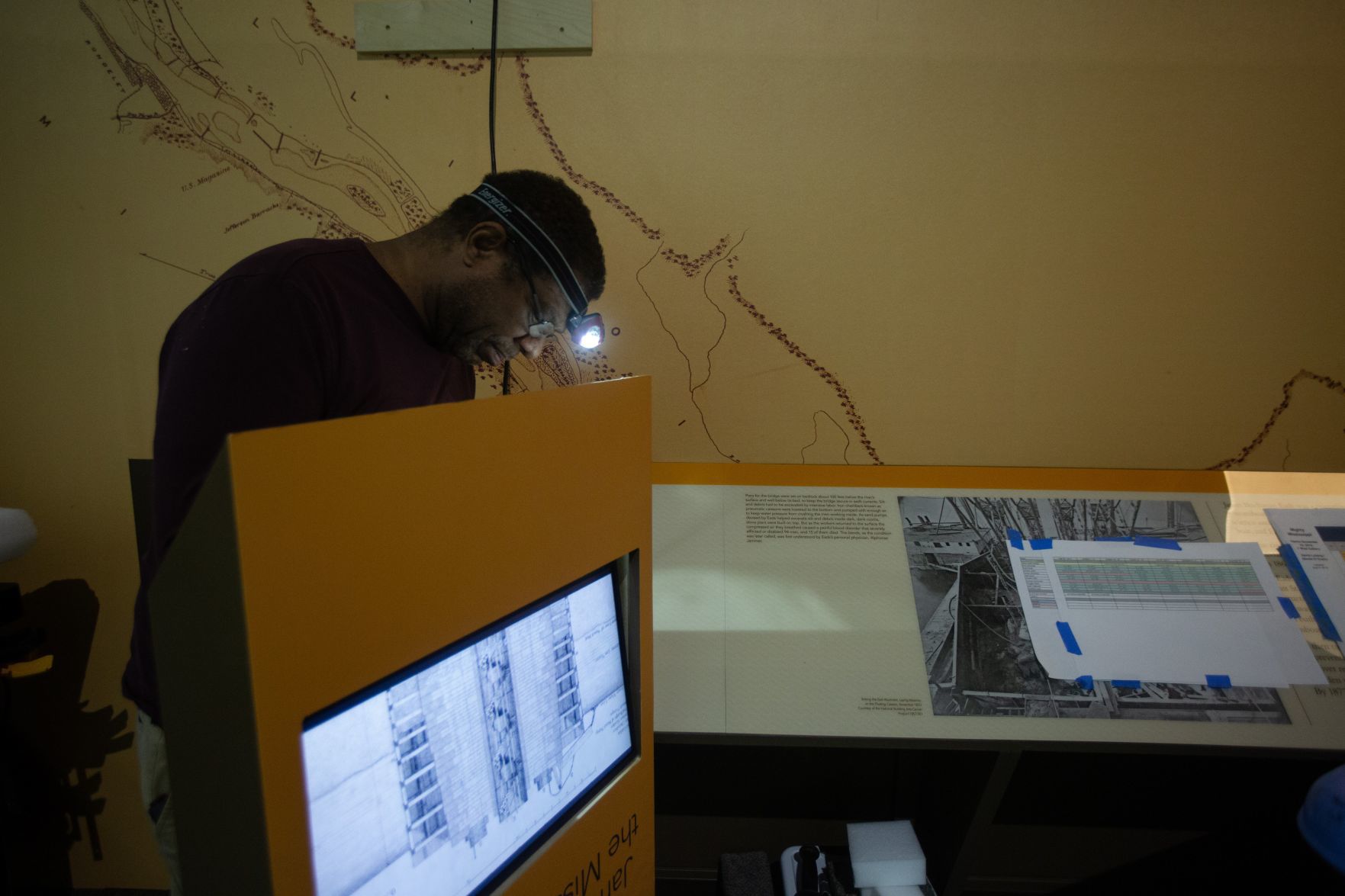 Exhibit team prepares for Mighty Missisippi opening